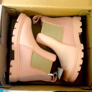 Native Shoes Kensington Treklite Pink Chelsea Boot